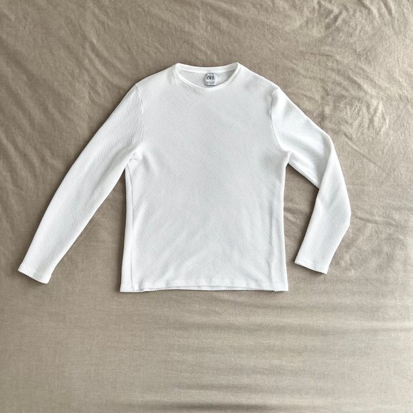 Zara White Textured Long-Sleeve Crewneck - Size Medium - Picture 5 of 6